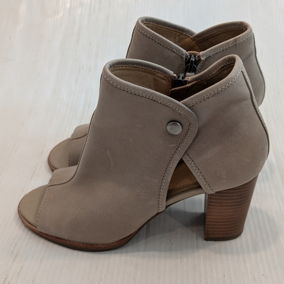 GEOX Respira Women's Gray leather peep toe ankle booties size 38 - Picture 4 of 10